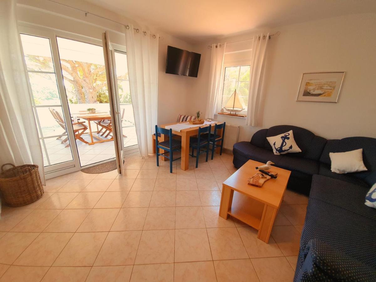 Villa Lucija Раб Екстериор снимка