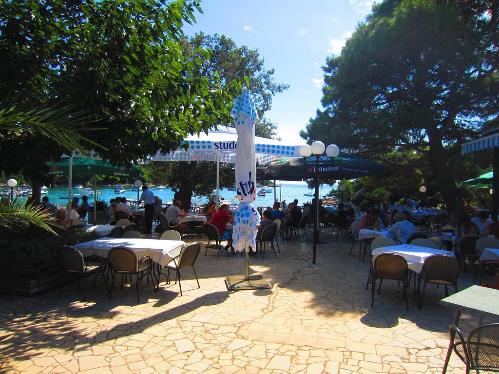 Villa Lucija Раб Екстериор снимка