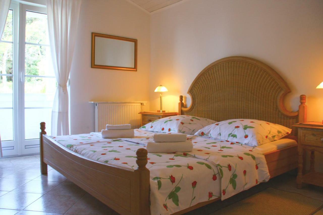Villa Lucija Раб Екстериор снимка