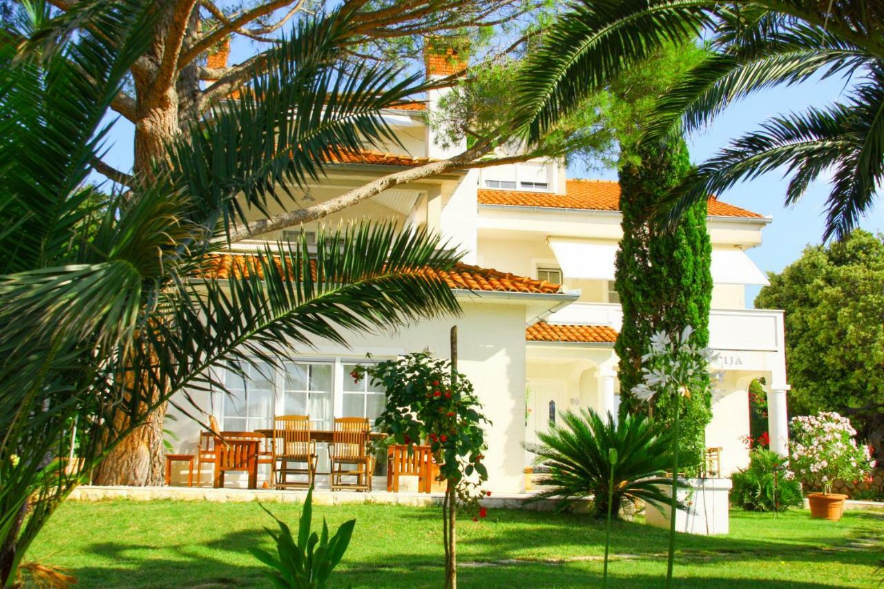 Villa Lucija Раб Екстериор снимка